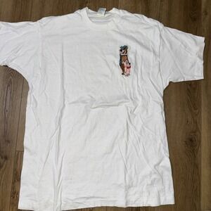 Too cute Embroidered Yogi Bear And Boo Boo Vintage Tshirt Sz‎ Xl